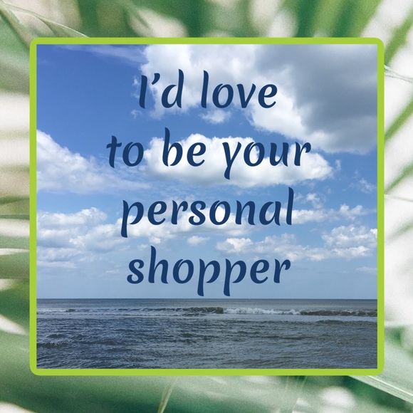 I’m Lauren & I’m happy to share FOXFINDS closet 🦊 - Picture 2 of 5